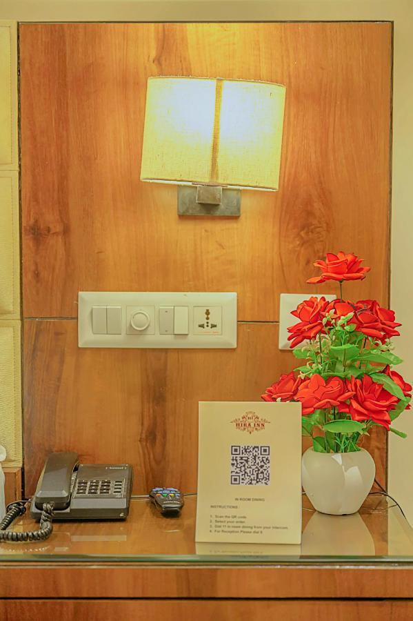 Hotel Hira Inn-10Mins From Railway Station & Bus Station Allāhābād Junction Zewnętrze zdjęcie
